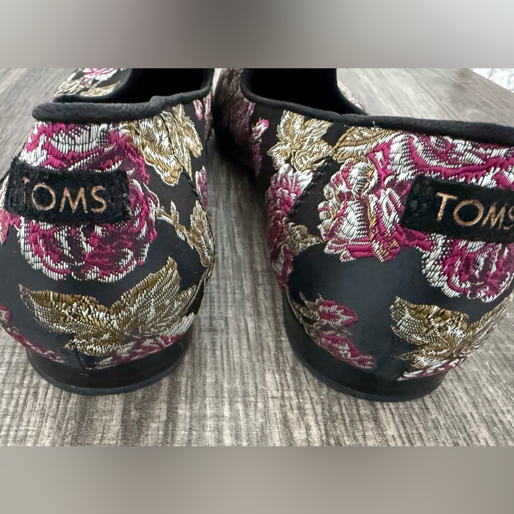 TOMS Darcy Metallic Floral Brocade Flats Loafer Slip on - Picture 4 of 6